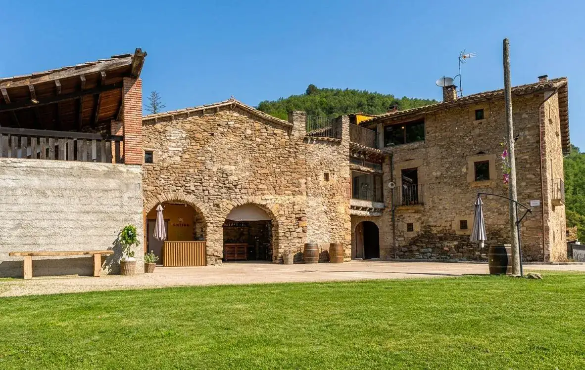 Placa de la masia Mas Vall-Llovera
